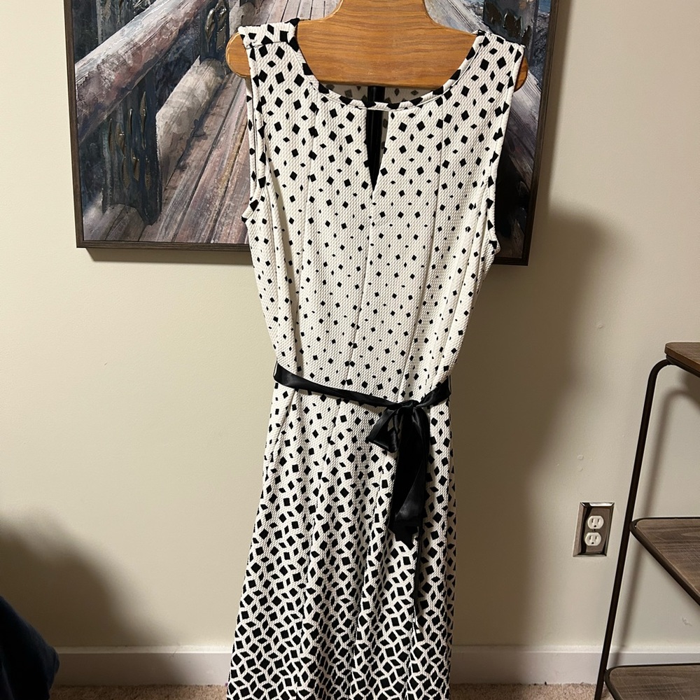 Hanna dress 1X in Black and White